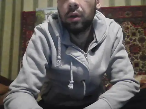 Snapshot of AlferezzSolvajo chatting on October 23, 2025, 5:28 am AlferezzSolvajo online show from October 23, 2025, 5:28 am