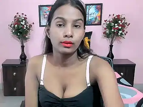 Snapshot of Melis_Sandra chatting on July 9, 2026, 2:45 am Melis Sandra online show from July 9, 2026, 2:45 am