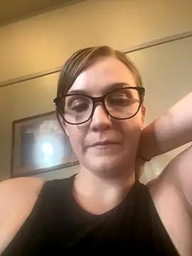 Snapshot of Kitty_DaCocks chatting on October 2, 2025, 8:45 pm Kitty DaCocks online show from October 2, 2025, 8:45 pm