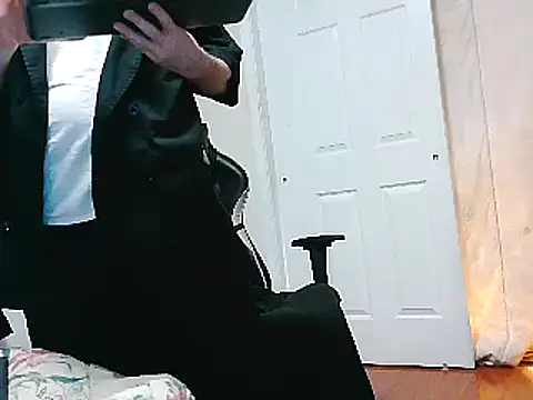 Snapshot of drummer9 chatting on March 6, 2025, 2:30 am drummer9 online show from March 6, 2025, 2:30 am