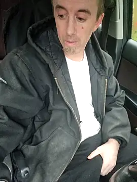 Snapshot of drummer9 chatting on October 31, 2025, 11:33 pm drummer9 online show from October 31, 2025, 11:33 pm