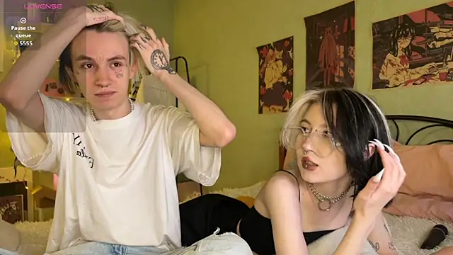 Snapshot of VeryRare_TwinS chatting on September 10, 2025, 10:31 pm VeryRare TwinS online show from September 10, 2025, 10:31 pm