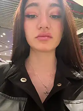 Maddy Jones online show from February 22, 2025, 10:52 pm