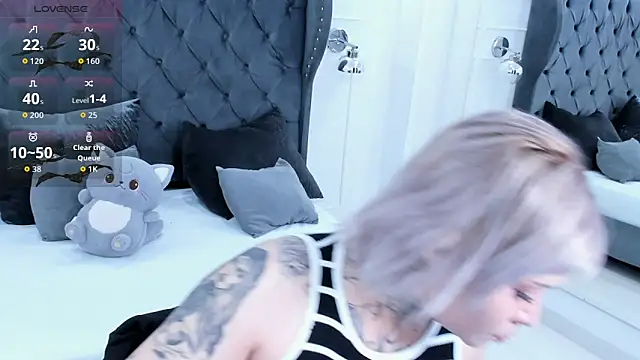 jinxv nuss online show from February 28, 2026, 2:33 am