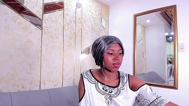 violeta ruiz  online show from September 20, 2025, 3:33 am