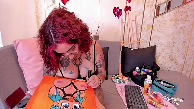 catalehia moonlight online show from February 14, 2025, 6:29 pm
