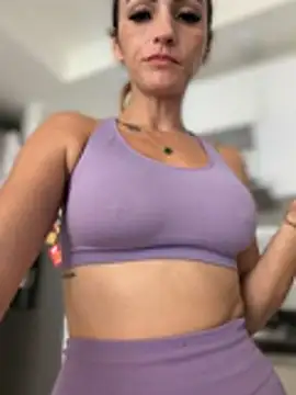 Samantha bigboobs online show from March 26, 2026, 3:32 pm