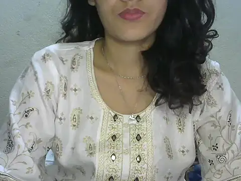 Horny honey69 online show from March 10, 2025, 5:07 pm