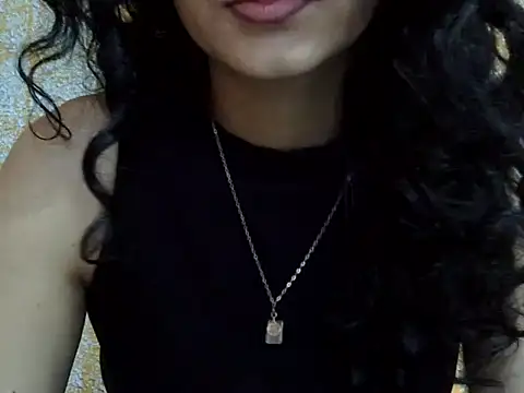 Horny honey69 online show from September 13, 2025, 10:37 am