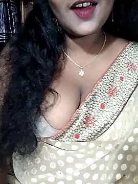 YERY HOT online show from October 25, 2025, 5:46 pm