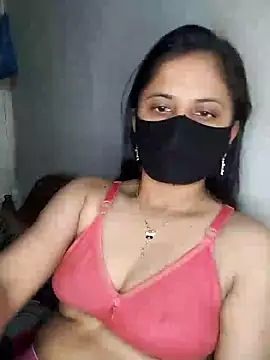 Hot Nila online show from February 10, 2025, 3:03 am