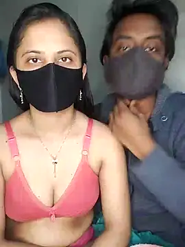 Hot Nila online show from February 5, 2025, 3:23 am