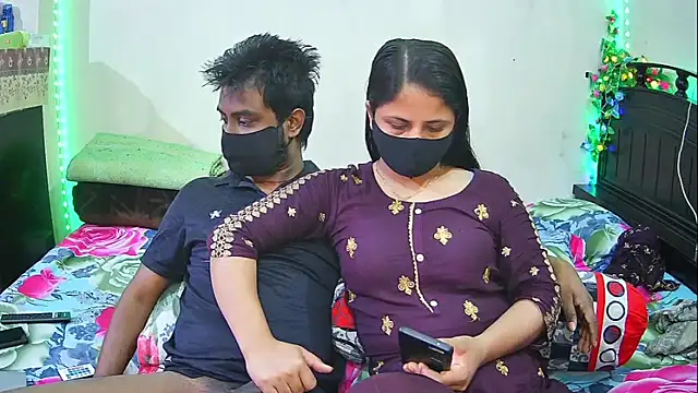 Hot Nila online show from February 17, 2026, 3:48 am