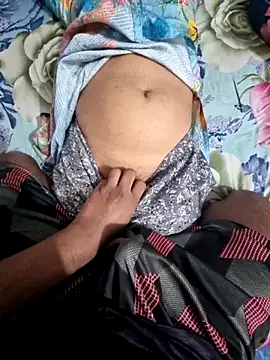 Hot Nila online show from March 13, 2026, 4:39 am