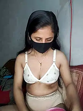 Hot Nila online show from March 4, 2025, 2:27 am