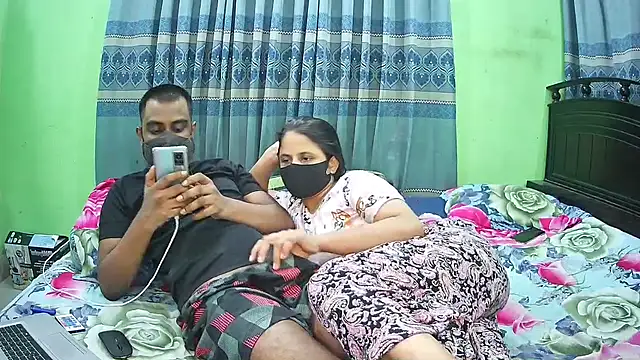 Snapshot of Hot_Nila chatting on September 18, 2025, 3:04 pm Hot Nila online show from September 18, 2025, 3:04 pm