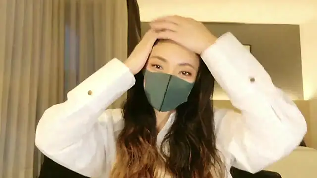 Mary-JP online show from December 2, 2025, 11:01 am