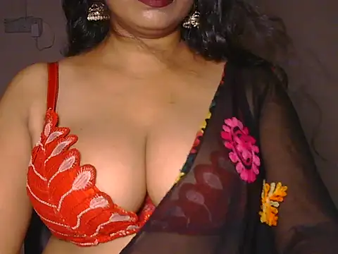Snapshot of Lovely-payal chatting on July 6, 2026, 4:09 pm Lovely-payal online show from July 6, 2026, 4:09 pm