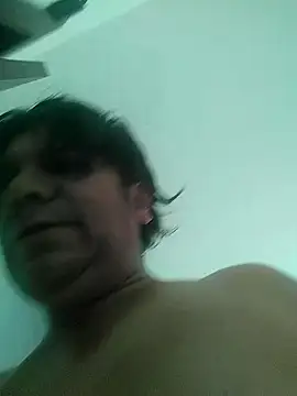 Snapshot of escorpio50jt chatting on January 17, 2026, 3:04 pm escorpio50jt online show from January 17, 2026, 3:04 pm