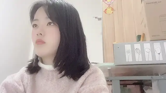 Snapshot of Koi-Serenac chatting on February 14, 2025, 11:10 am Koi-Serenac online show from February 14, 2025, 11:10 am