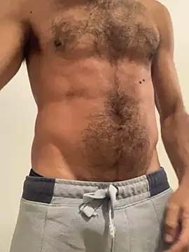 JoaoLenhador online show from March 11, 2025, 9:34 am