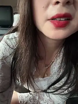 Snapshot of SSSniang- chatting on March 9, 2025, 9:35 am SSSniang- online show from March 9, 2025, 9:35 am