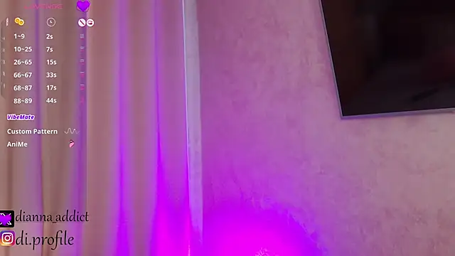 Snapshot of uhlala__ chatting on March 4, 2025, 8:02 am uhlala online show from March 4, 2025, 8:02 am