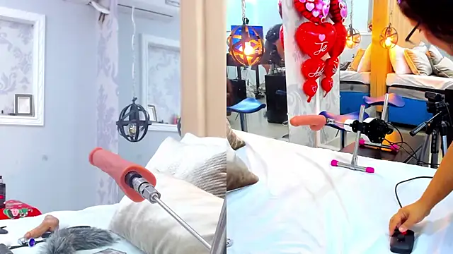 Snapshot of KonyBell chatting on March 20, 2025, 12:43 pm KonyBell online show from March 20, 2025, 12:43 pm