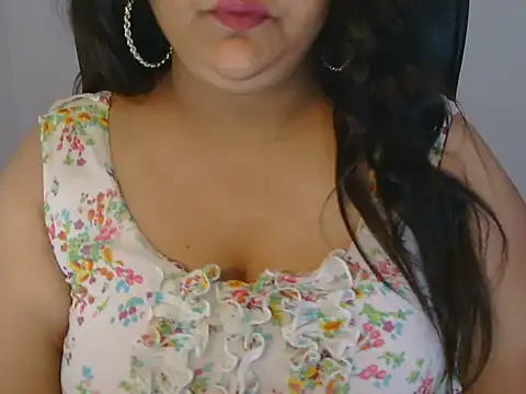 Snapshot of Jenny_lovee chatting on July 3, 2026, 9:27 am Jenny lovee online show from July 3, 2026, 9:27 am