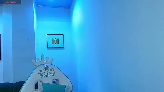 Snapshot of Arianna_sweeet chatting on October 16, 2025, 3:37 am Arianna sweeet online show from October 16, 2025, 3:37 am