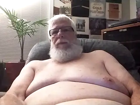 Snapshot of Futura_intx chatting on October 4, 2025, 9:11 am Futura intx online show from October 4, 2025, 9:11 am