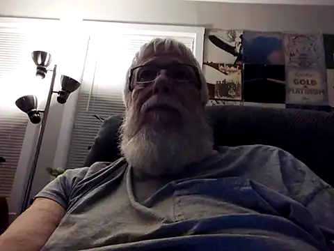 Snapshot of Futura_intx chatting on October 29, 2025, 12:42 am Futura intx online show from October 29, 2025, 12:42 am