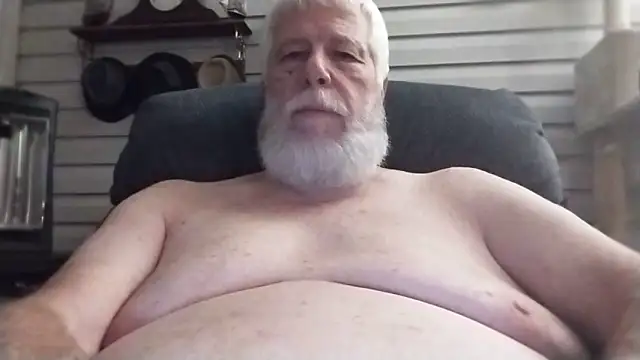 Snapshot of Futura_intx chatting on June 13, 2026, 2:42 am Futura intx online show from June 13, 2026, 2:42 am
