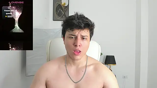 Thom Ohtani online show from February 2, 2025, 2:17 am