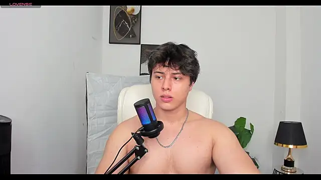 Thom Ohtani online show from March 13, 2025, 7:39 pm