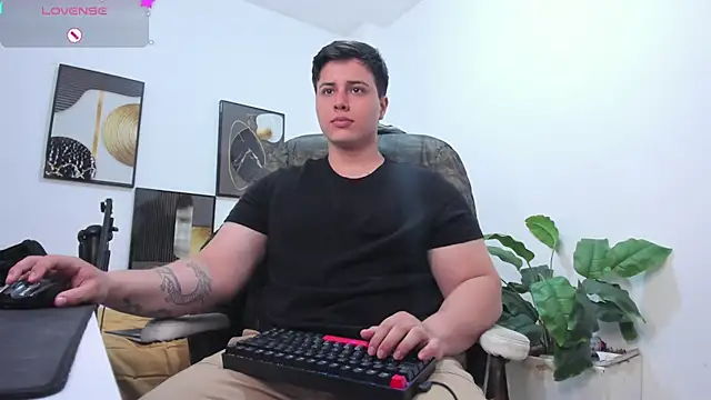 Thom Ohtani online show from September 26, 2025, 2:18 am