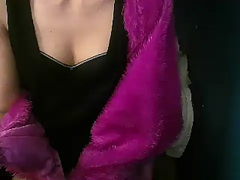 Snapshot of sexysia77 chatting on January 29, 2025, 6:39 pm sexysia77 online show from January 29, 2025, 6:39 pm