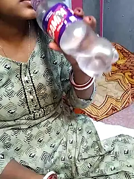 nikitacute23 online show from February 28, 2025, 7:48 am