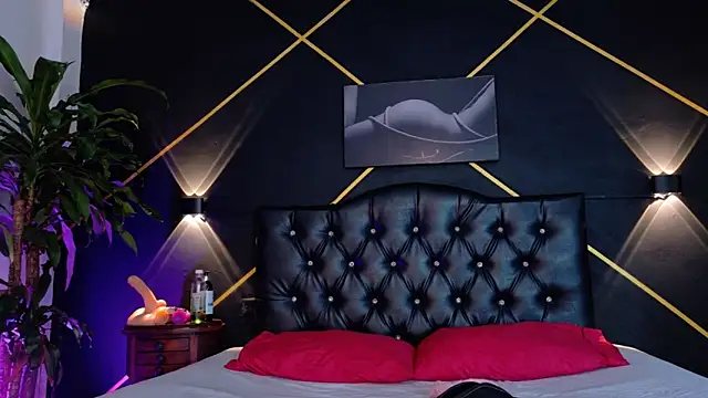 amabel zambrano online show from October 3, 2025, 11:45 am