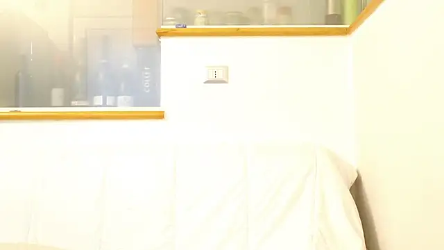 amabel zambrano online show from March 15, 2025, 8:48 am