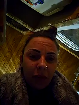 brune caliente online show from January 13, 2025, 11:17 pm