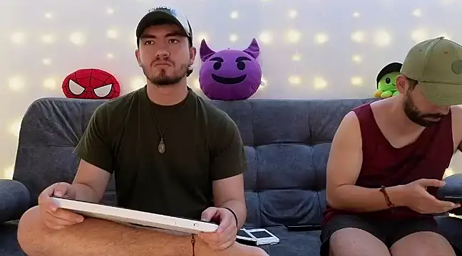 Snapshot of Dante_Bones chatting on February 5, 2025, 10:01 pm Dante Bones online show from February 5, 2025, 10:01 pm