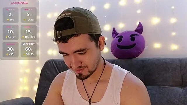 Snapshot of Dante_Bones chatting on March 21, 2025, 2:29 pm Dante Bones online show from March 21, 2025, 2:29 pm