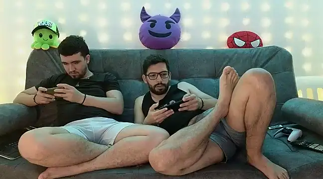 Snapshot of Dante_Bones chatting on January 30, 2025, 3:33 am Dante Bones online show from January 30, 2025, 3:33 am