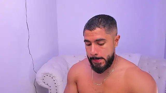 Santiago huntt online show from January 15, 2025, 12:41 am