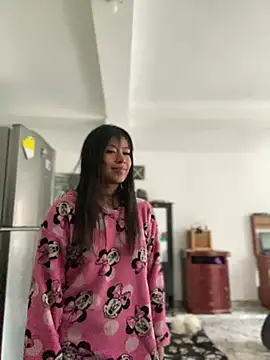 Salomee Ramireez online show from January 5, 2025, 2:52 pm