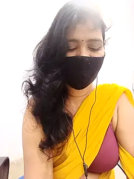 Snapshot of Lucky-Deepthi chatting on September 21, 2025, 1:11 am Lucky-Deepthi online show from September 21, 2025, 1:11 am