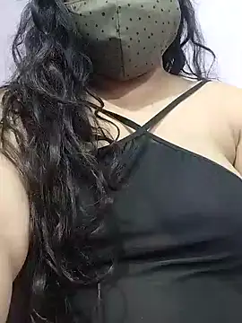 Snapshot of BigAssSarah chatting on January 10, 2025, 5:02 pm BigAssSarah online show from January 10, 2025, 5:02 pm