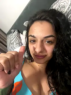 Snapshot of NNNoire chatting on October 26, 2025, 8:09 pm NNNoire online show from October 26, 2025, 8:09 pm