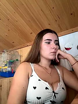 mewKate online show from September 23, 2025, 2:13 pm